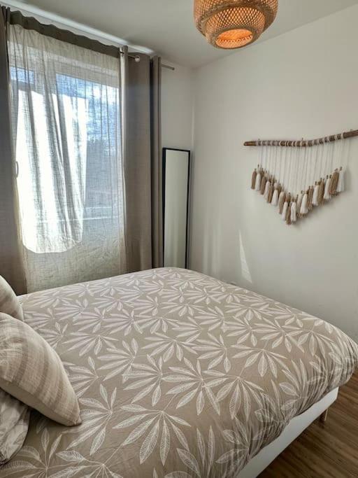 Appartement T2 Proche De La Gare Bourg En Bresse Екстериор снимка